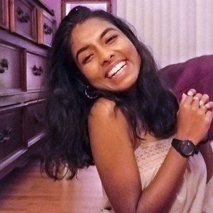 Meet your Posher, Rebecca